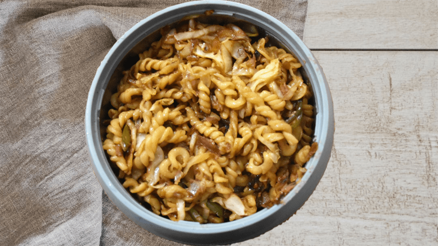 Chowmein style pasta | Fusilli pasta in chowmein style | Vedics